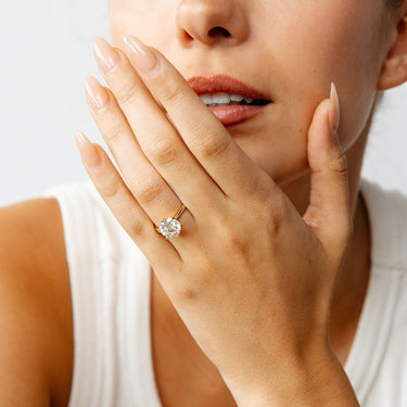 Luminesce Lab Grown 3 Carats Certified Diamond Solitaire Ring in 18ct Yellow Gold