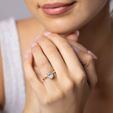Luminesce Lab Grown 2 Carats Certified Oval Diamond Solitaire Ring in 18ct Yellow Gold