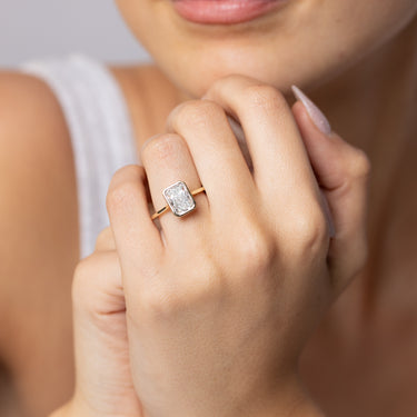 Luminesce Lab Grown 2.50 Carat Diamond Radiant Solitaire in 9ct Yellow Gold