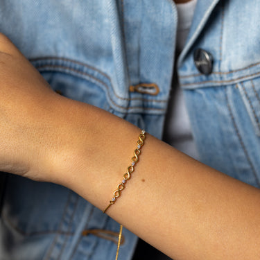 Luminesce Lab Grown Diamond Bolo Bracelet in Gold Plated Sterling Silver