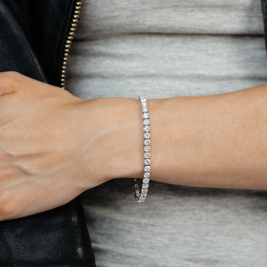 Luminesce Lab Grown 10 Carats Diamond 18cm Tennis Bracelet in 9ct White Gold