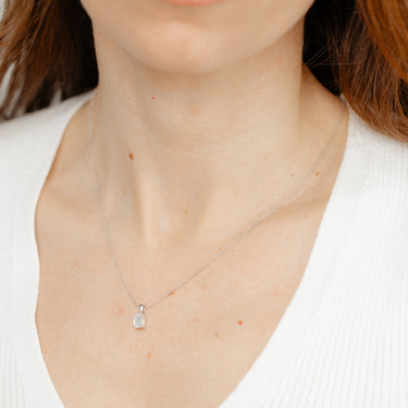 Luminesce Lab Grown 0.70 Cara Diamond Emerald Pendant on Chain in Sterling Silver