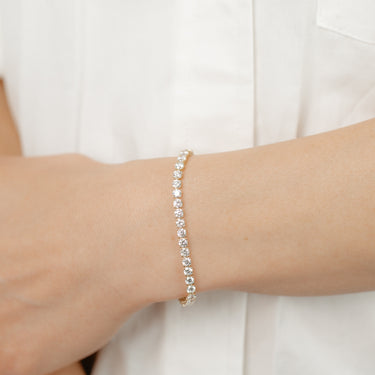 Luminesce Lab Grown 7 Carat Diamond Classic Bracelet in 9ct Yellow Gold