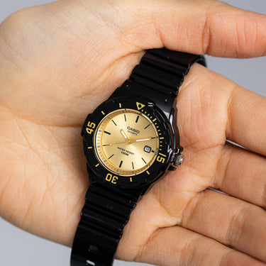 Casio LRW200H-9E Youth