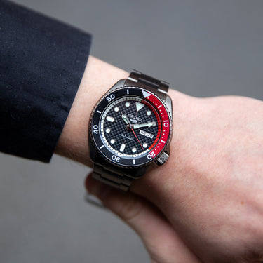 Seiko SRPJ95K Supercars Collaboration Limited Edition