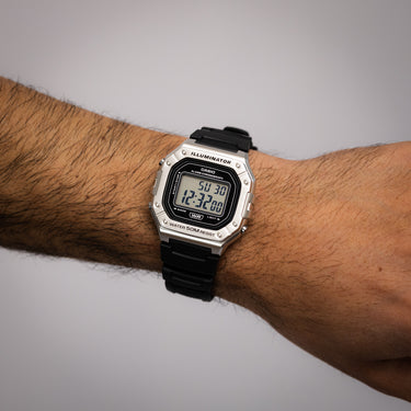 Casio Illuminator W218HM-7A Digital