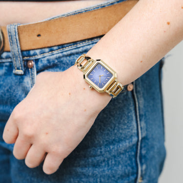 Armani Exchange Leila AX5735