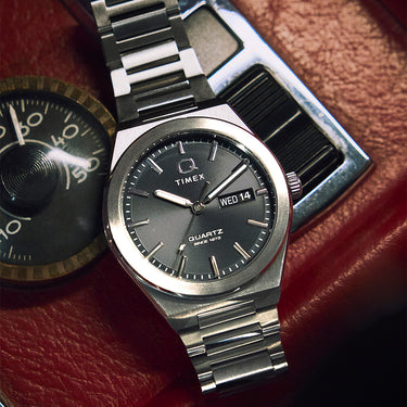 Timex Q Timex TW2Y25000