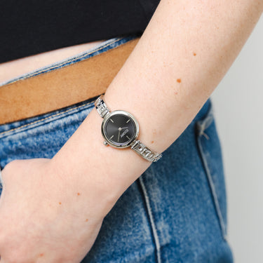 DKNY Logo DK1L115M0025