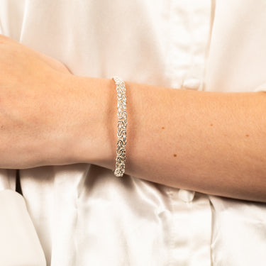 Sterling Silver Flat Byzantine 19cm Bracelet