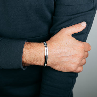 Sterling Silver Four Sides Flat Curb 200 Gauge Black Pattered ID Plate 20cm Bracelet