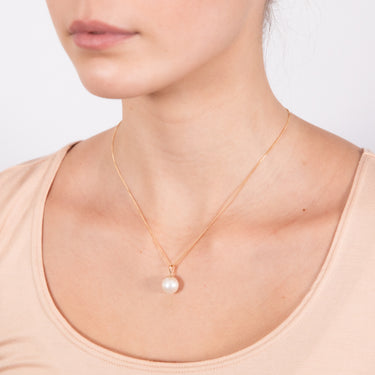 11-12mm White South Sea Pearl Pendant on 45cm Chain in 9ct Yellow