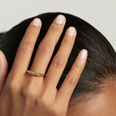 Duke Stamp Ring Size 18