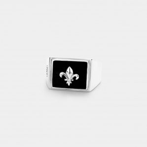 Rebel and Rose Ring Square Scout Lowneck