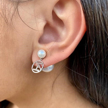 Ikecho Pearl Earrings