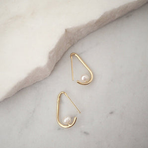 Ichu Mini Hooked Pearl Hoops Gold - RP0707G | Ice Jewellery Australia
